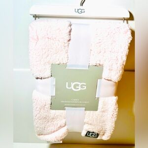 ugg delaney chenille reversible blanket
